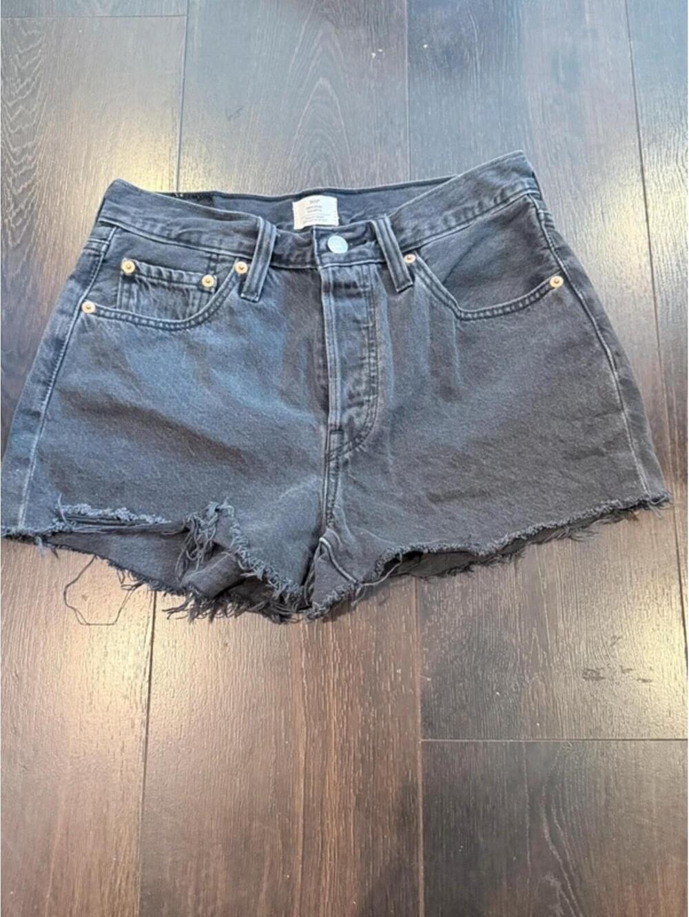 Levi’s 501 Original Women’s Denim Cutoff Shorts Size W27 Black Wash S10